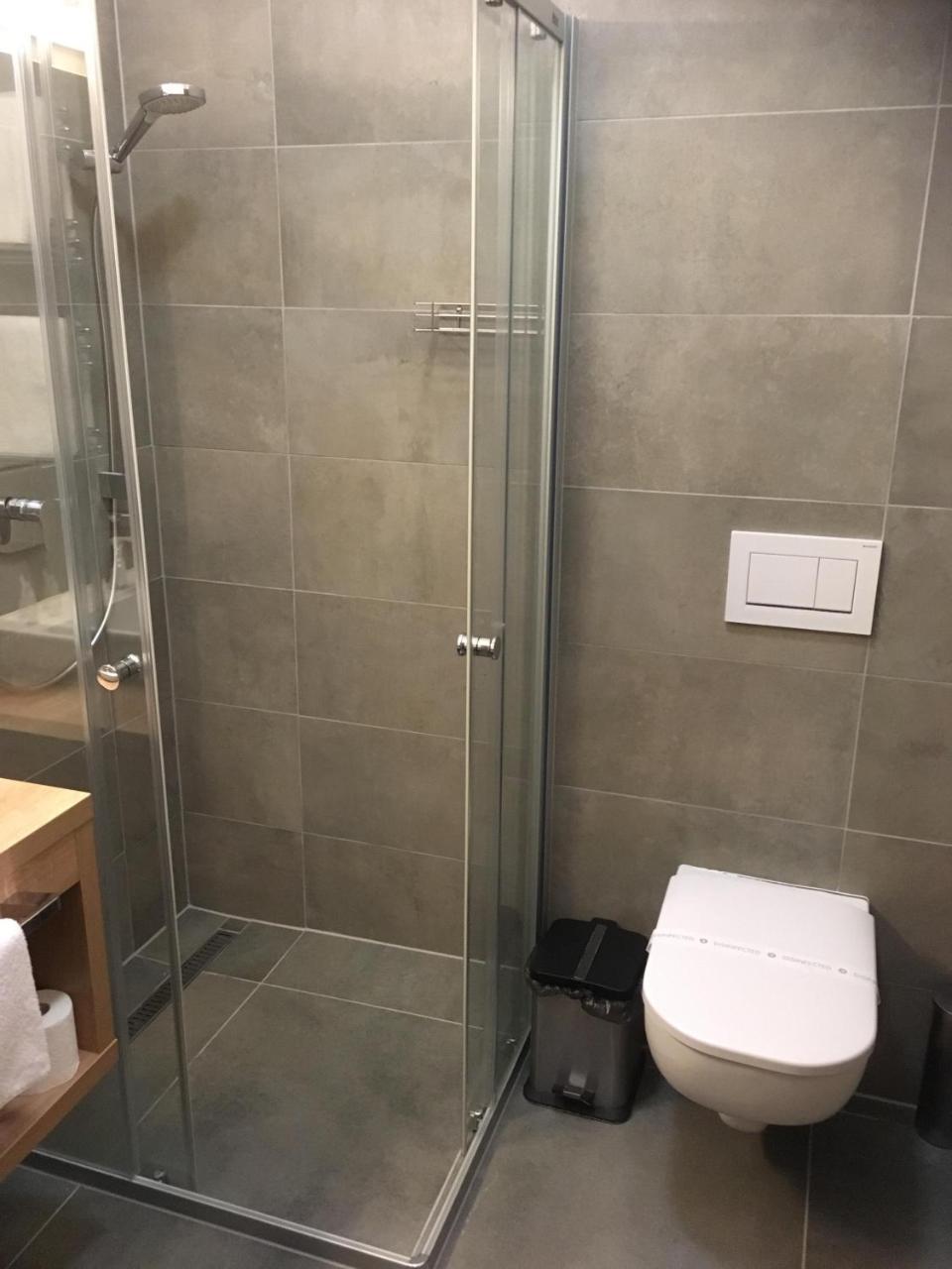 Sareza Hotel Οστράβα Εξωτερικό φωτογραφία